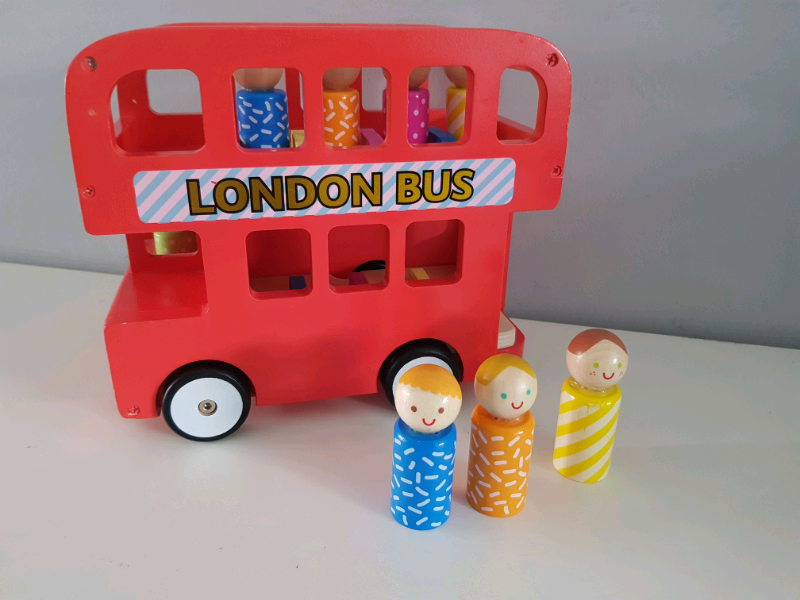 early learning centre wooden bus